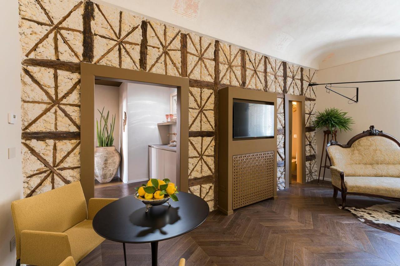 Maisonnette Vv 155- Ortigia Holidays Syrakusa Exteriör bild